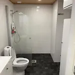 Aurinkolahti Modernlux Sleeps 3 Heated Ev Parking Balcony 아파트 *