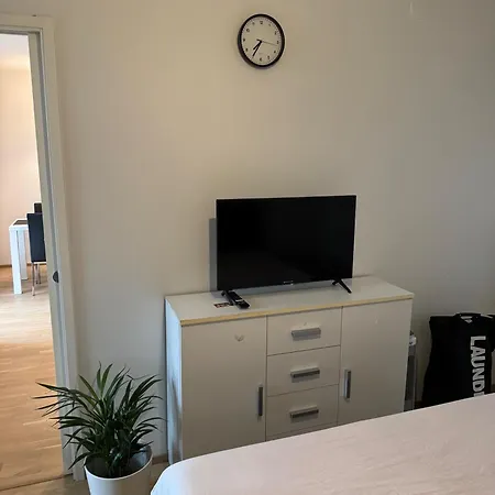 Aurinkolahti Modernlux Sleeps 3 Heated Ev Parking Balcony