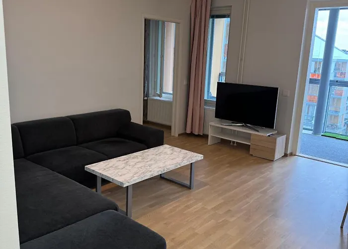 Aurinkolahti Modernlux Sleeps 3 Heated Ev Parking Balcony * هلسنكي